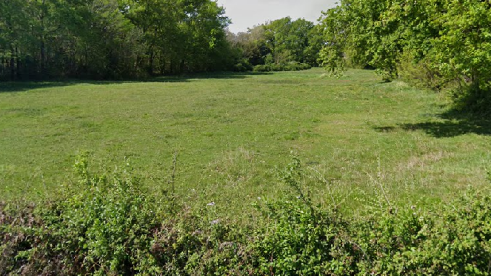 Terrain constructible de 424m2 à Saint-André-de-Cubzac